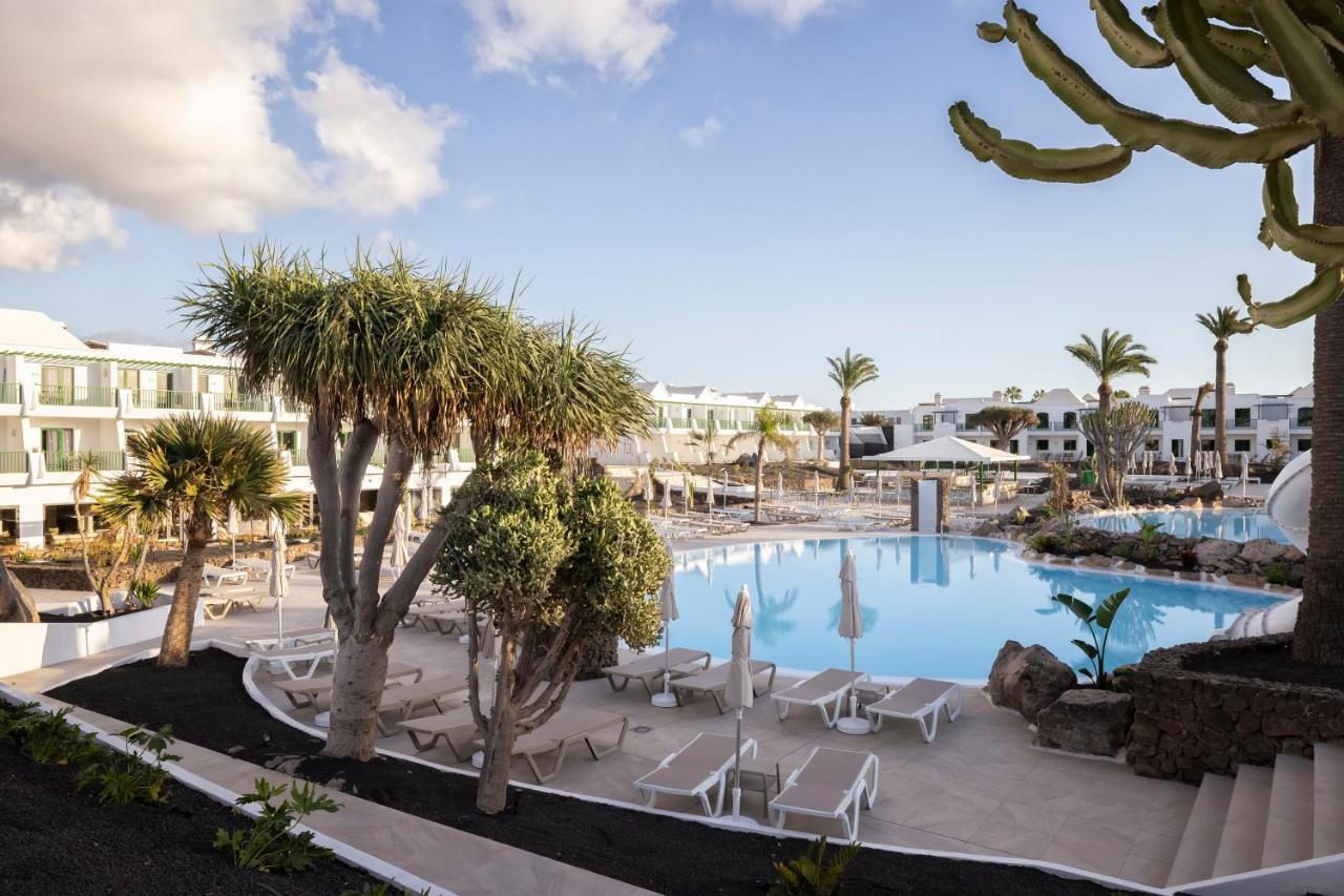 Mynd Yaiza Hotel Playa Blanca  Buitenkant foto