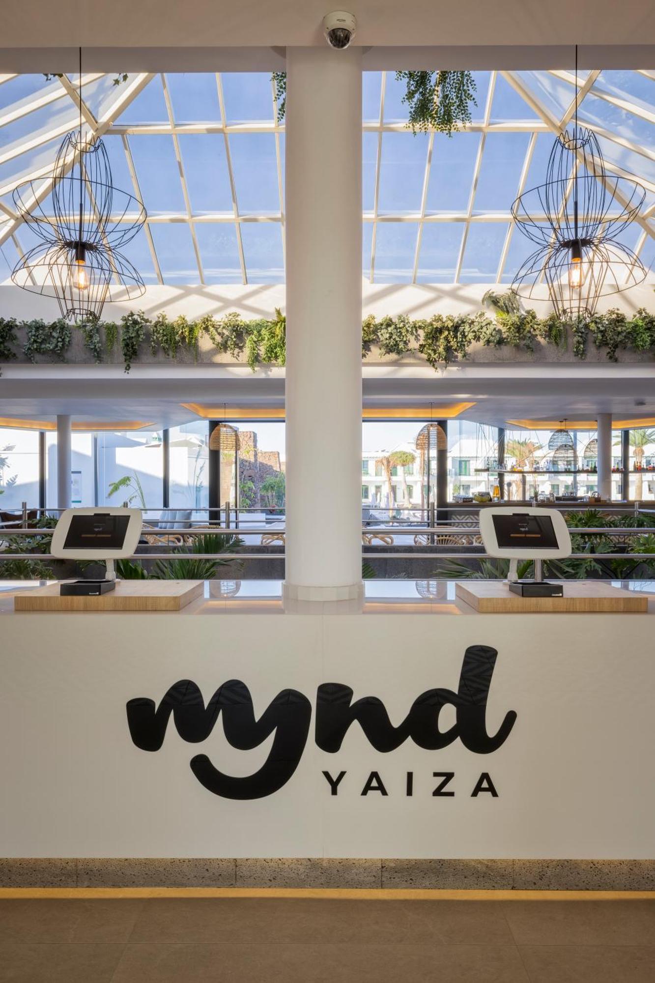 Mynd Yaiza Hotel Playa Blanca  Buitenkant foto