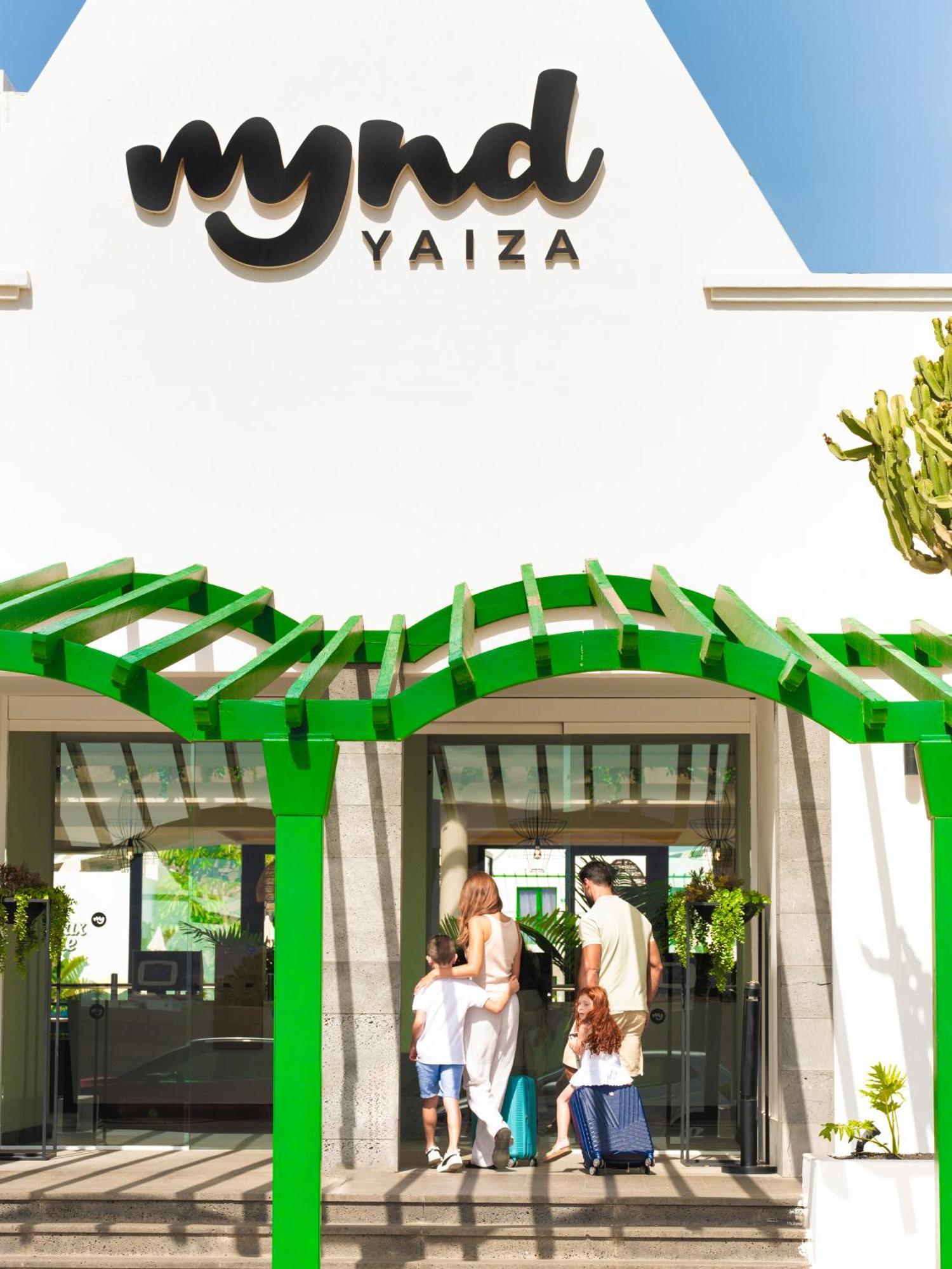 Mynd Yaiza Hotel Playa Blanca  Buitenkant foto